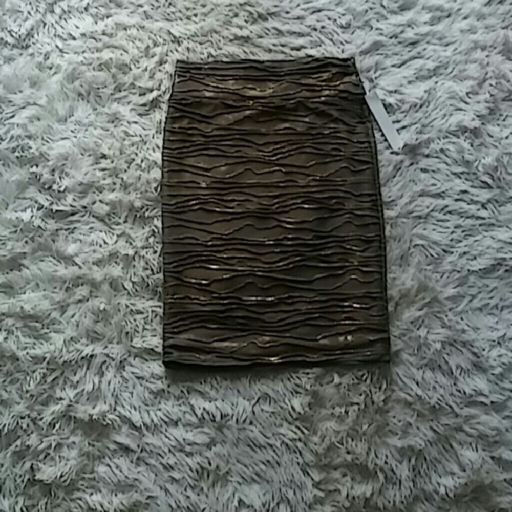 Brown skirt 
